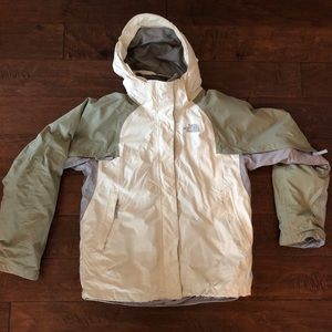NorthFace Women’s Snowboarding Jacket